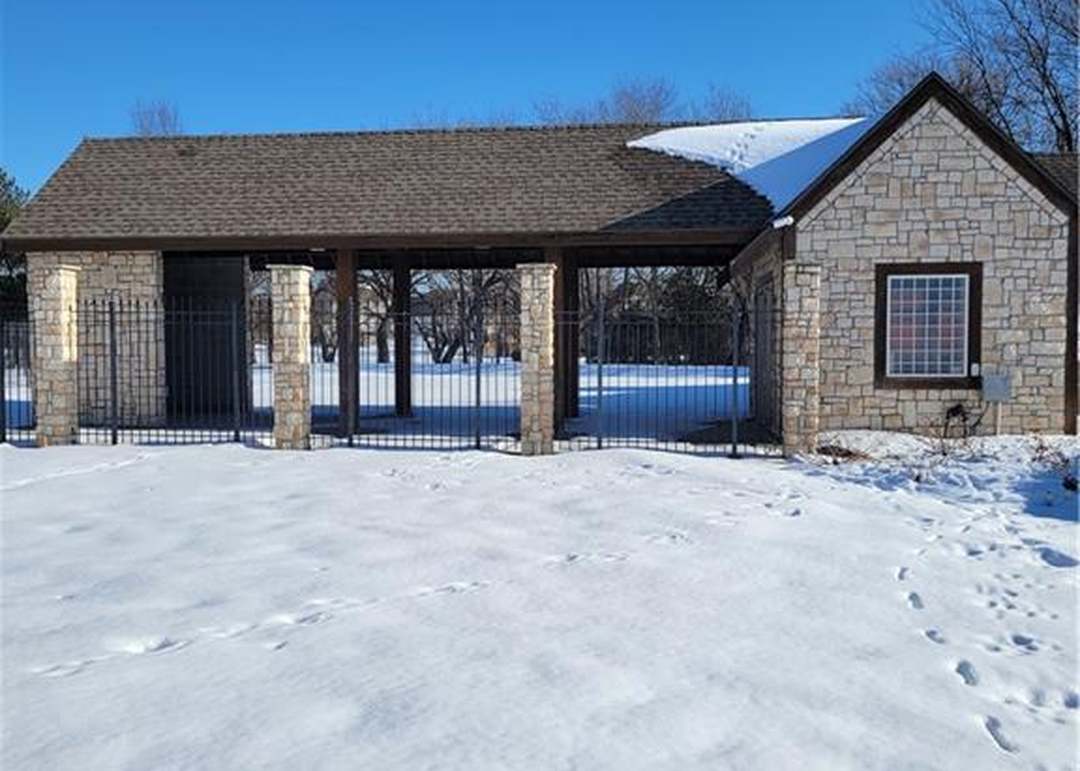 21104 W 118th Terrace — photo 33