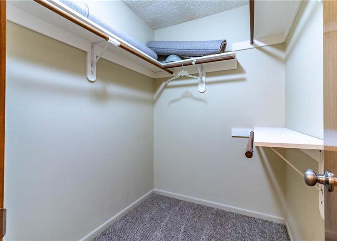 1003 Quincy Drive — photo 3