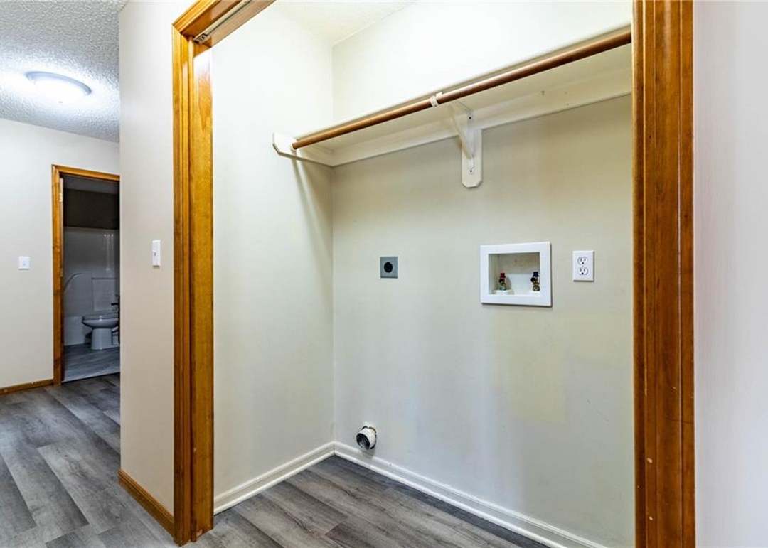 1003 Quincy Drive — photo 4