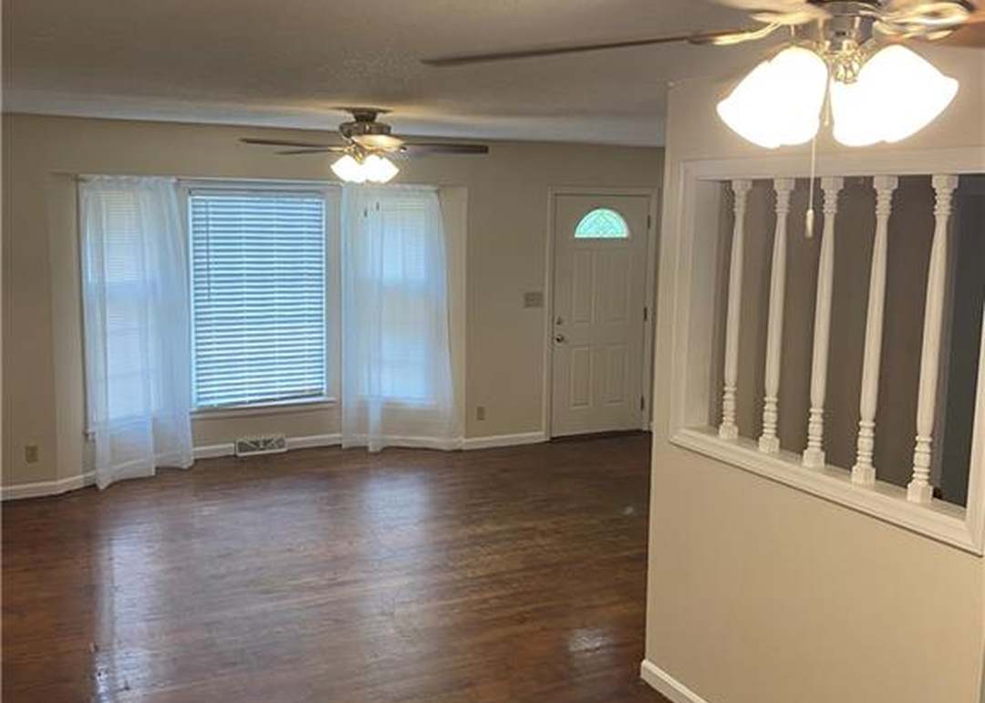 8657 E 108th Terrace — photo 7