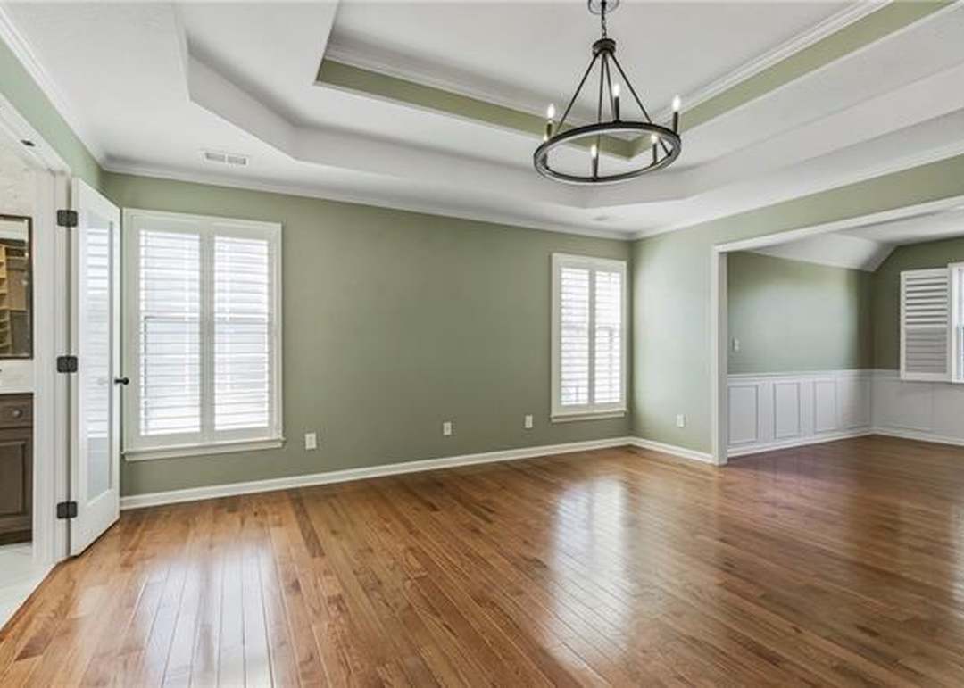 6013 Hallet Street — photo 7