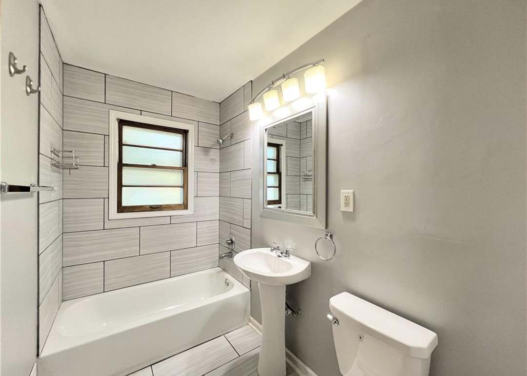 8319 W 91st Terrace — photo 16