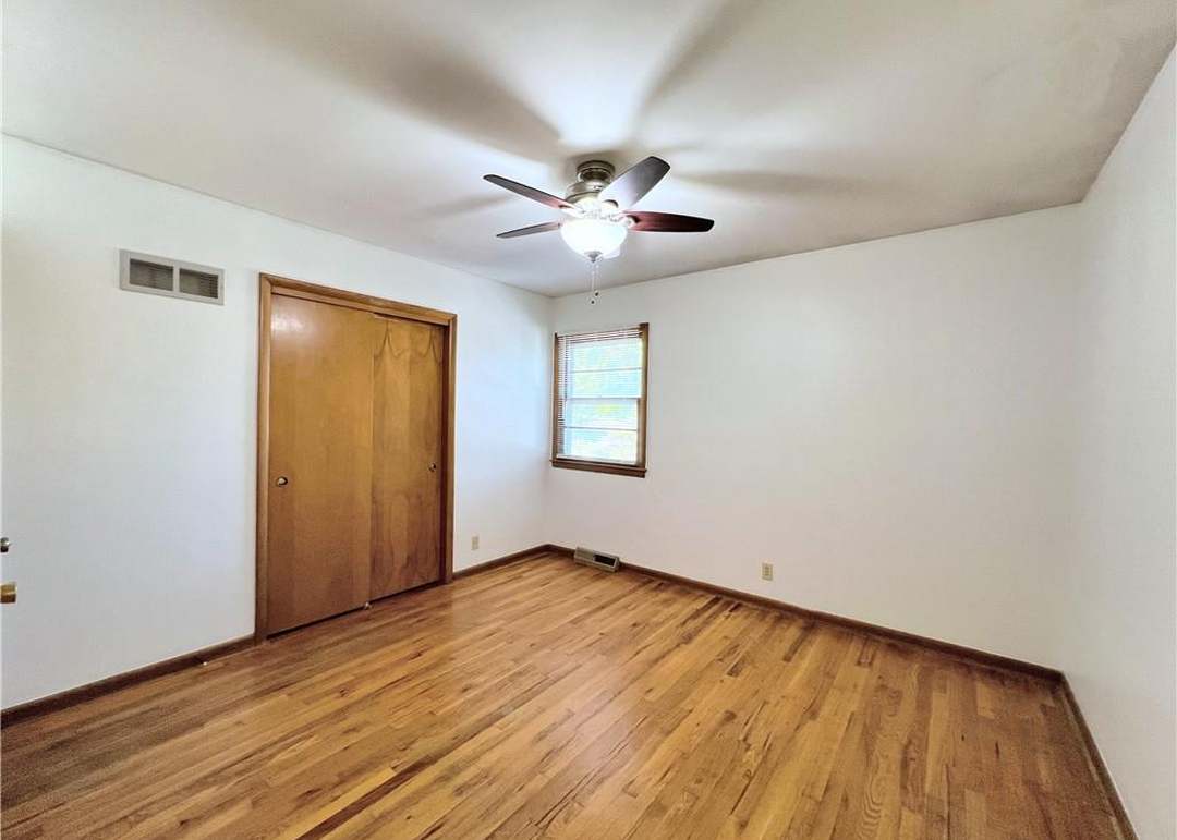 8319 W 91st Terrace — photo 18
