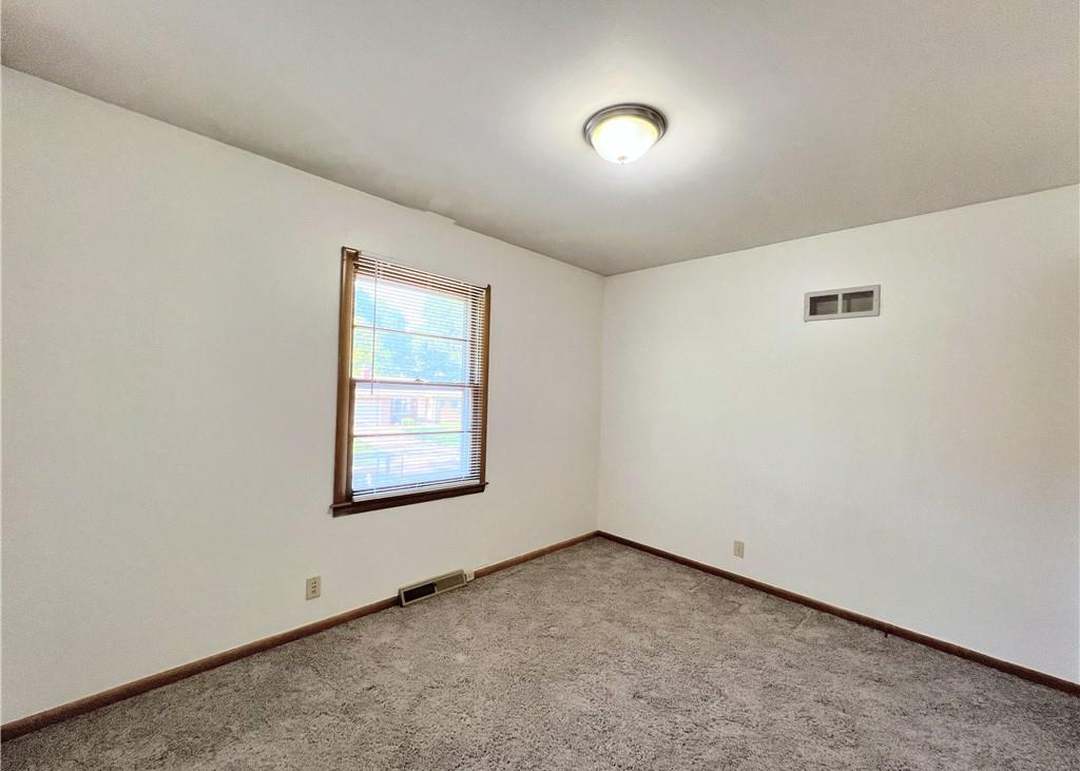 8319 W 91st Terrace — photo 20