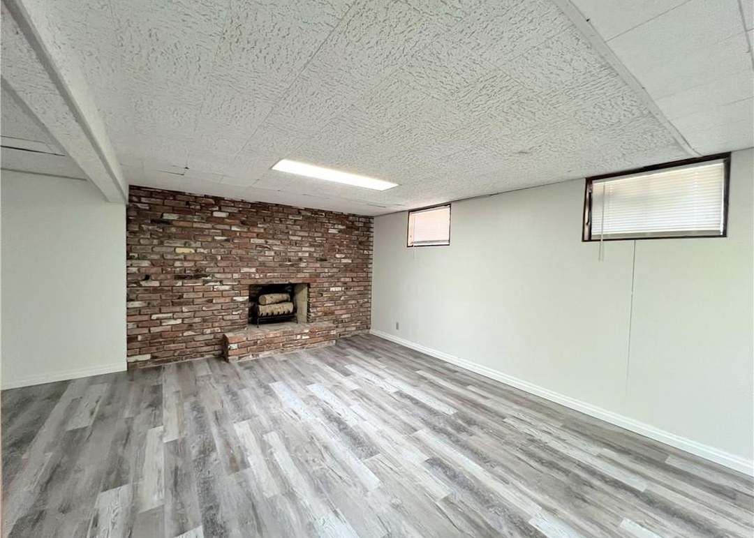8319 W 91st Terrace — photo 22