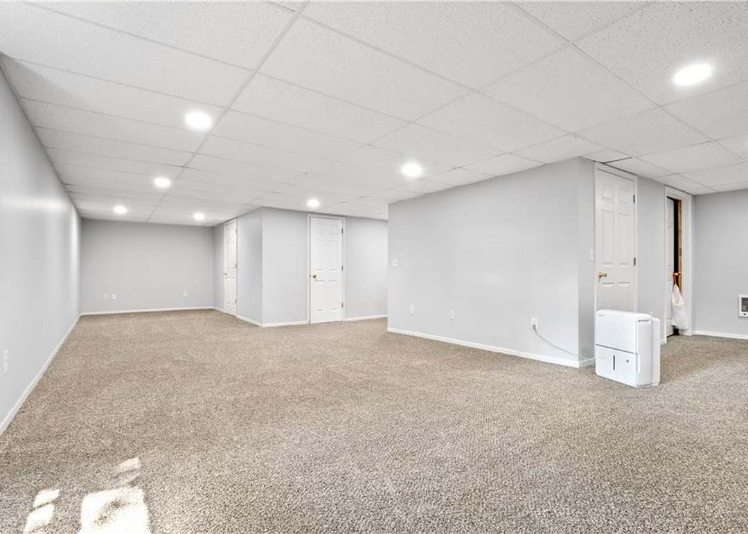 13813 Craig Street — photo 5