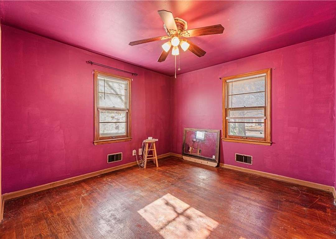 10107 Belmont Avenue — photo 23