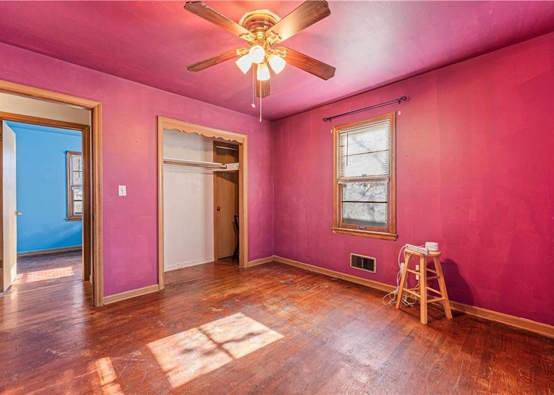 10107 Belmont Avenue — photo 24