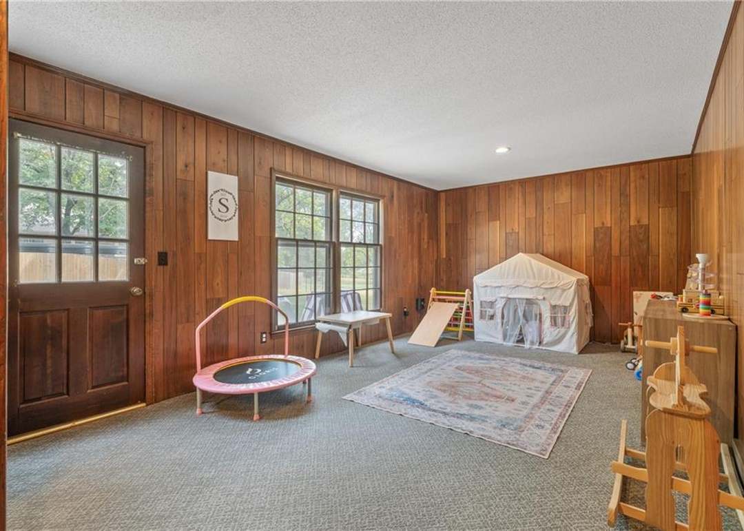 12917 Locust Street — photo 18