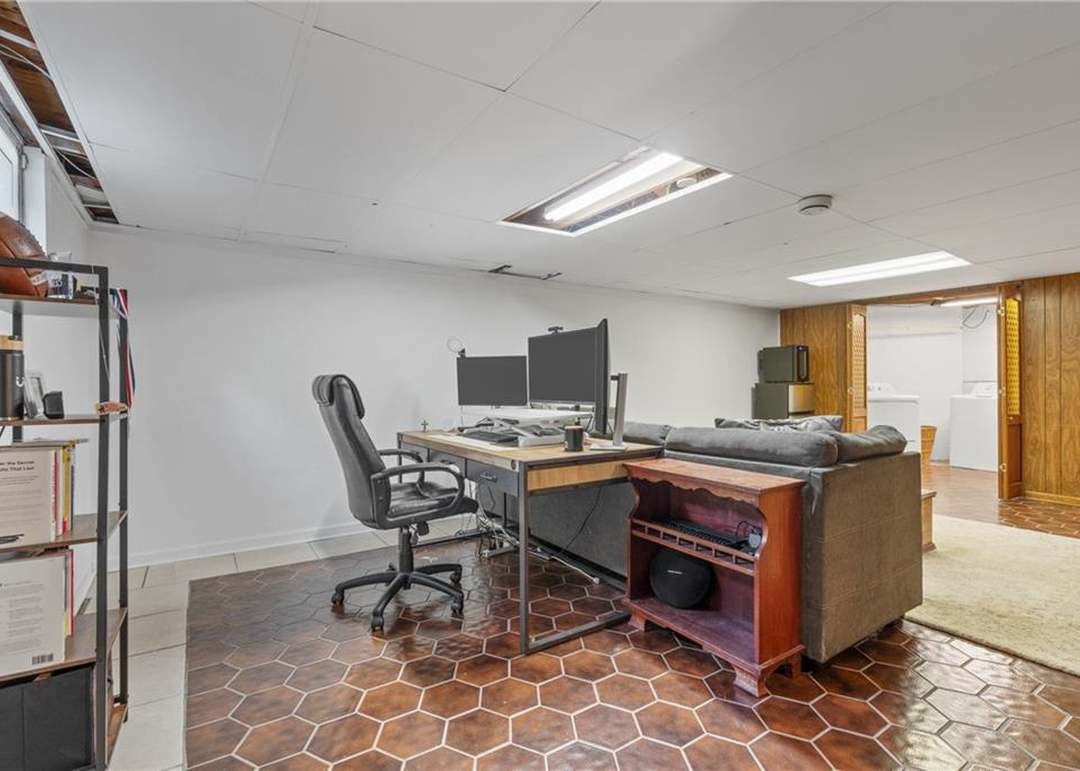 12917 Locust Street — photo 25