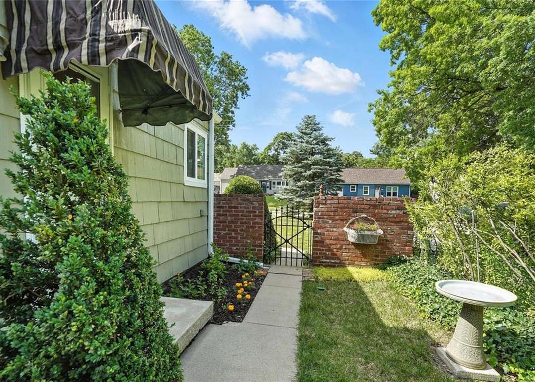 5313 W 51st Street — photo 34