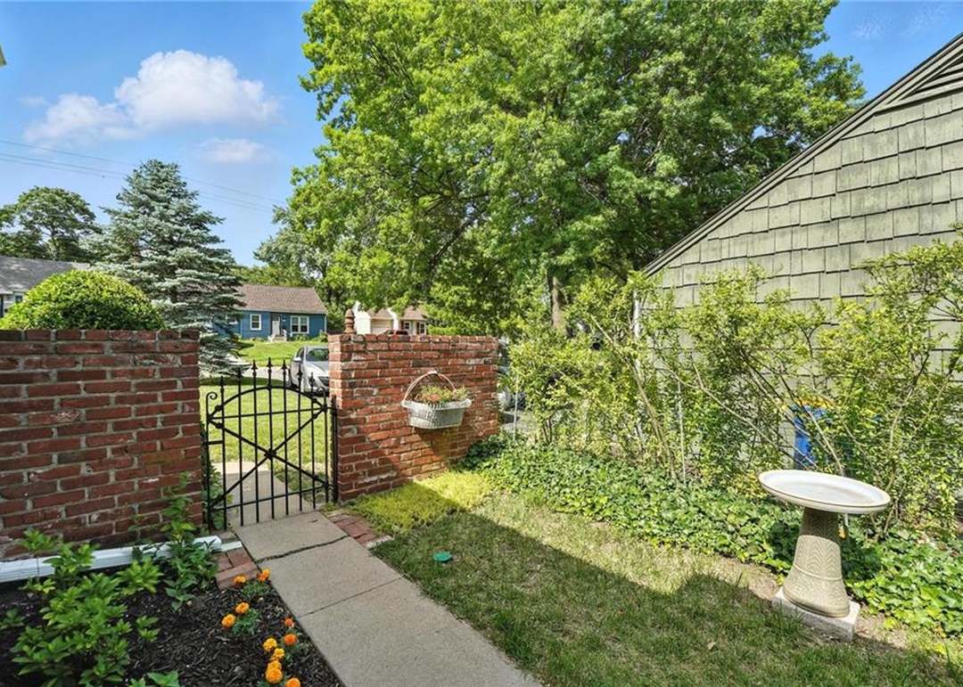 5313 W 51st Street — photo 35