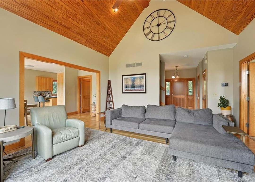 15455 161st Street — photo 16