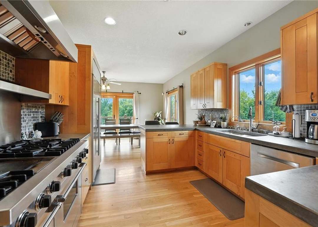 15455 161st Street — photo 19