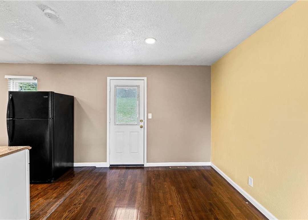 4716 E 40th Place — photo 13