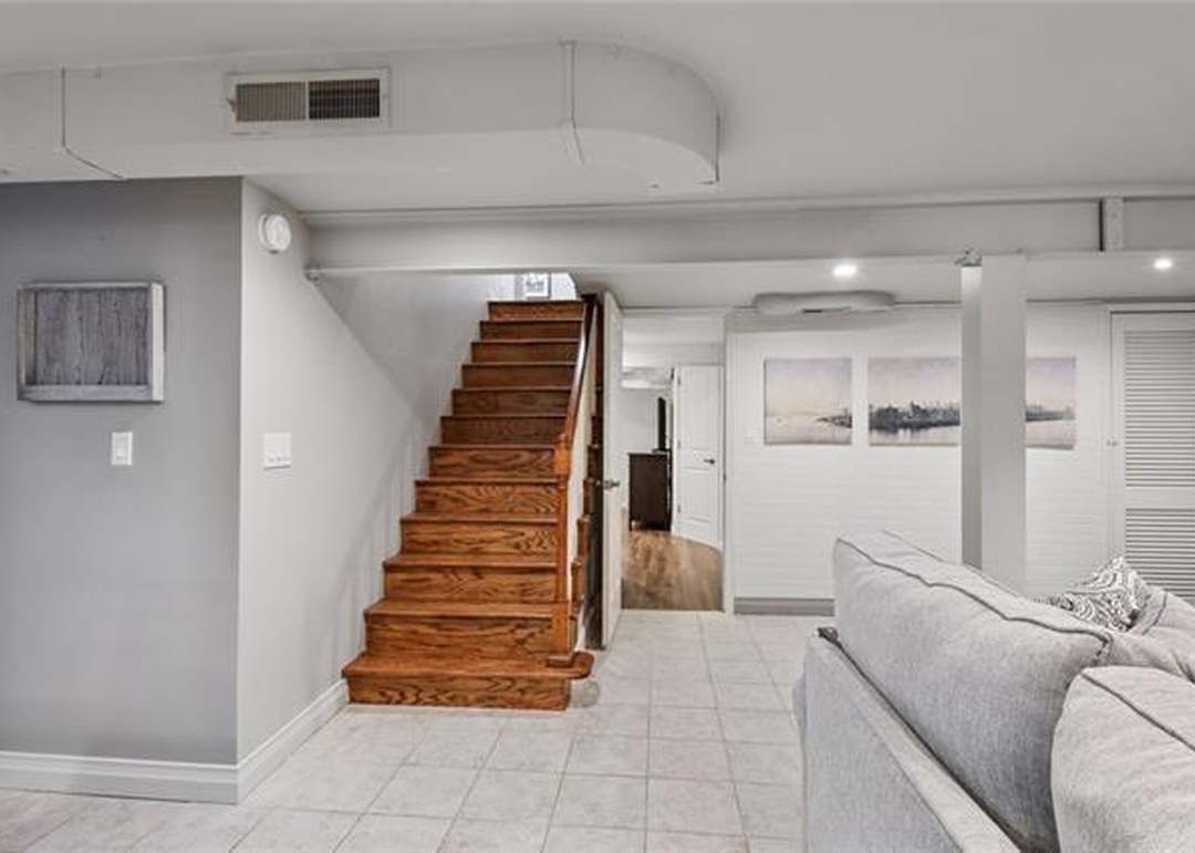 5207 W 70th Street — photo 21