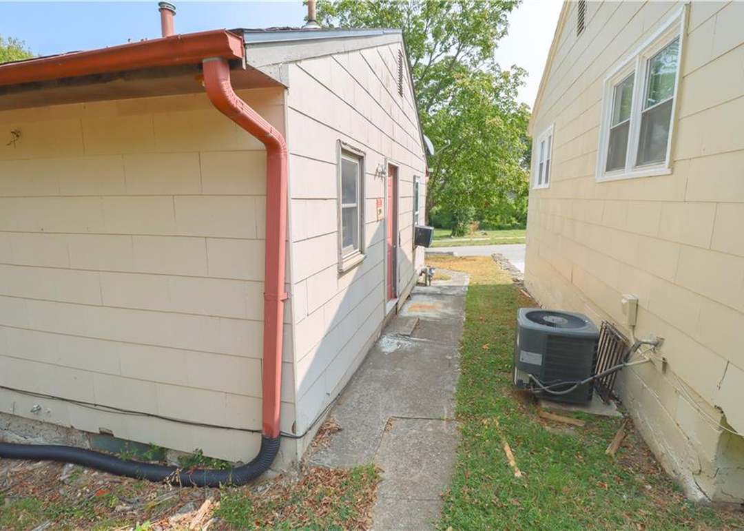 4342 Bales Avenue — photo 11