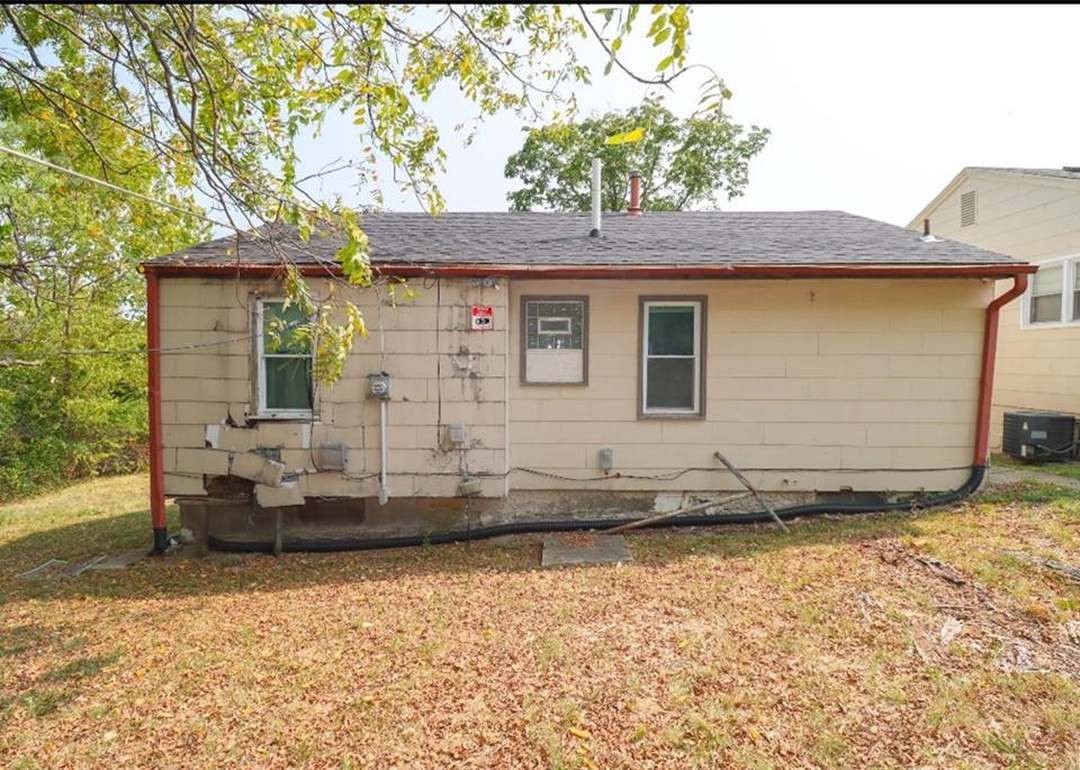 4342 Bales Avenue — photo 33