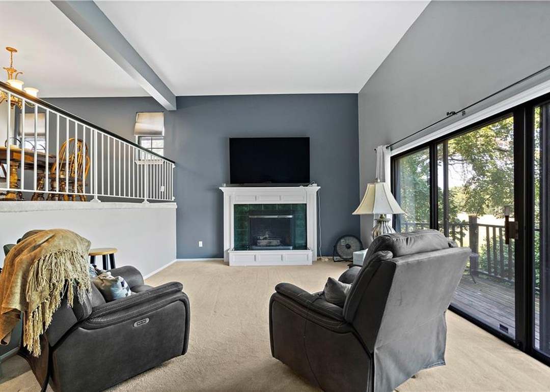 10200 Locust Street — photo 15