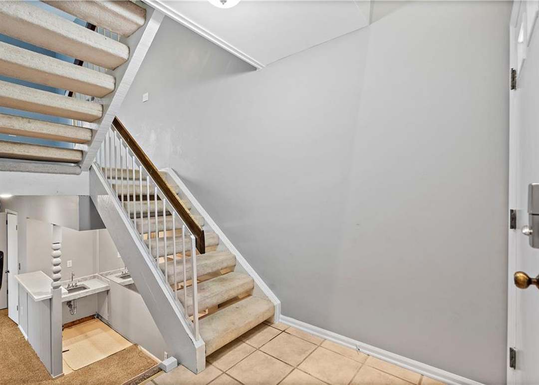 10200 Locust Street — photo 18