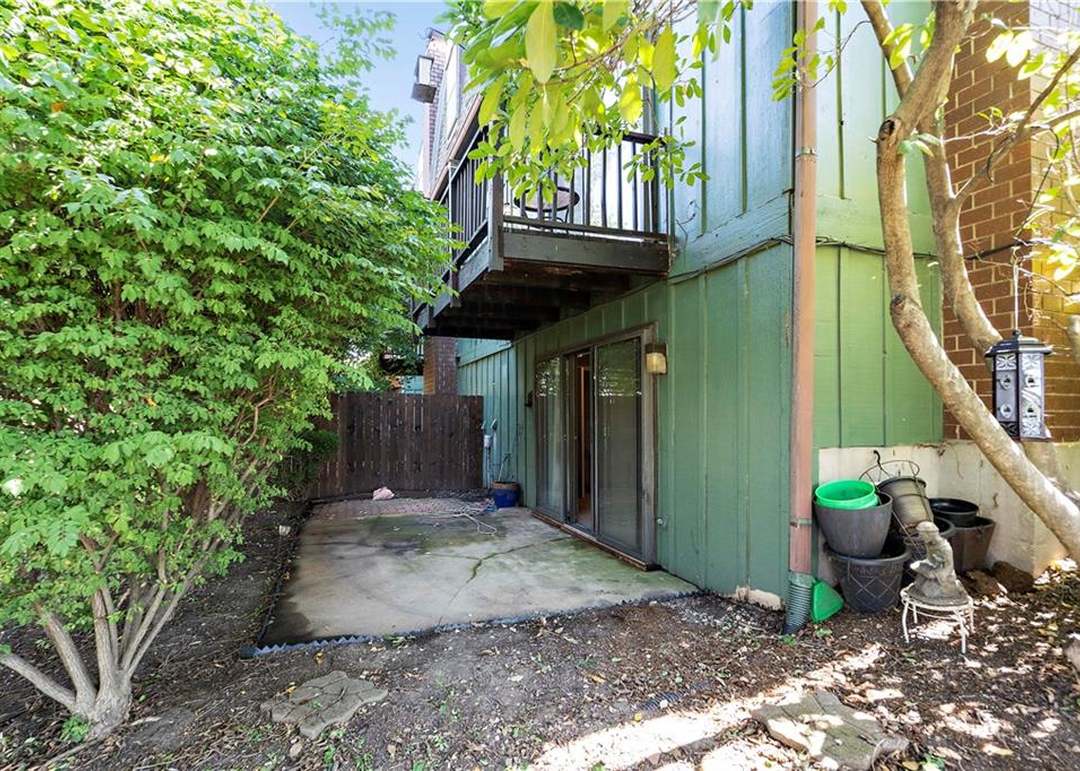10200 Locust Street — photo 27