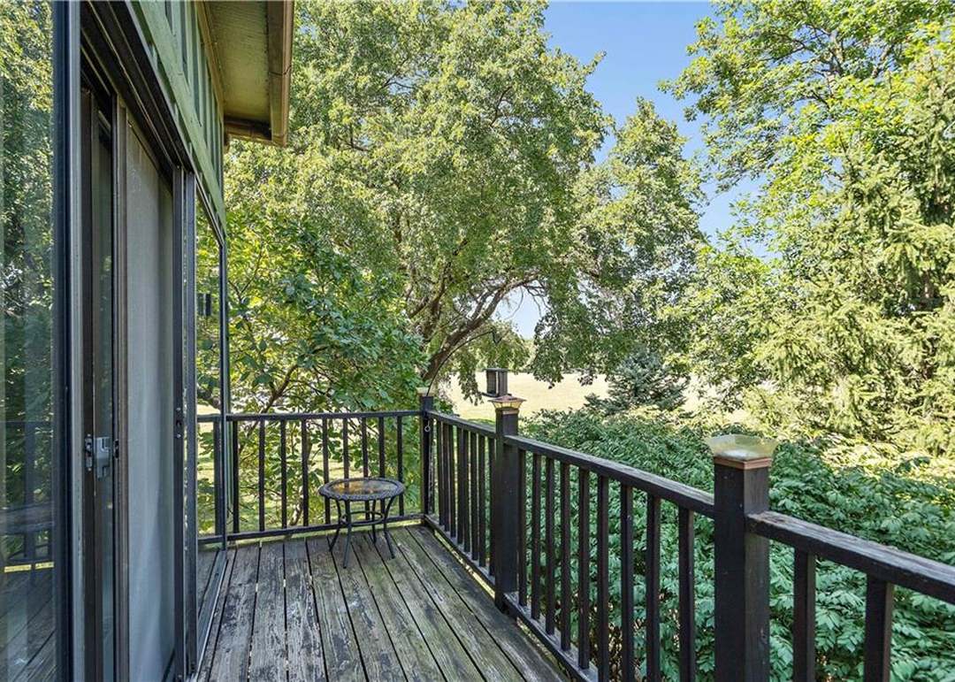 10200 Locust Street — photo 28