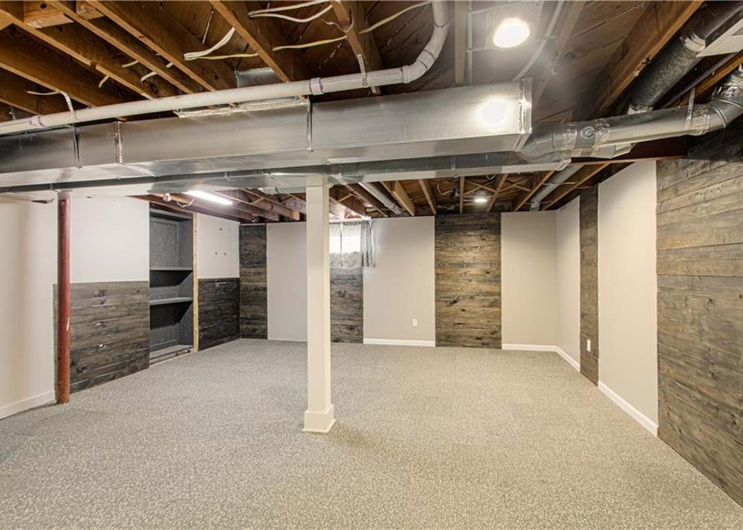 6322 W 58TH Street — photo 5
