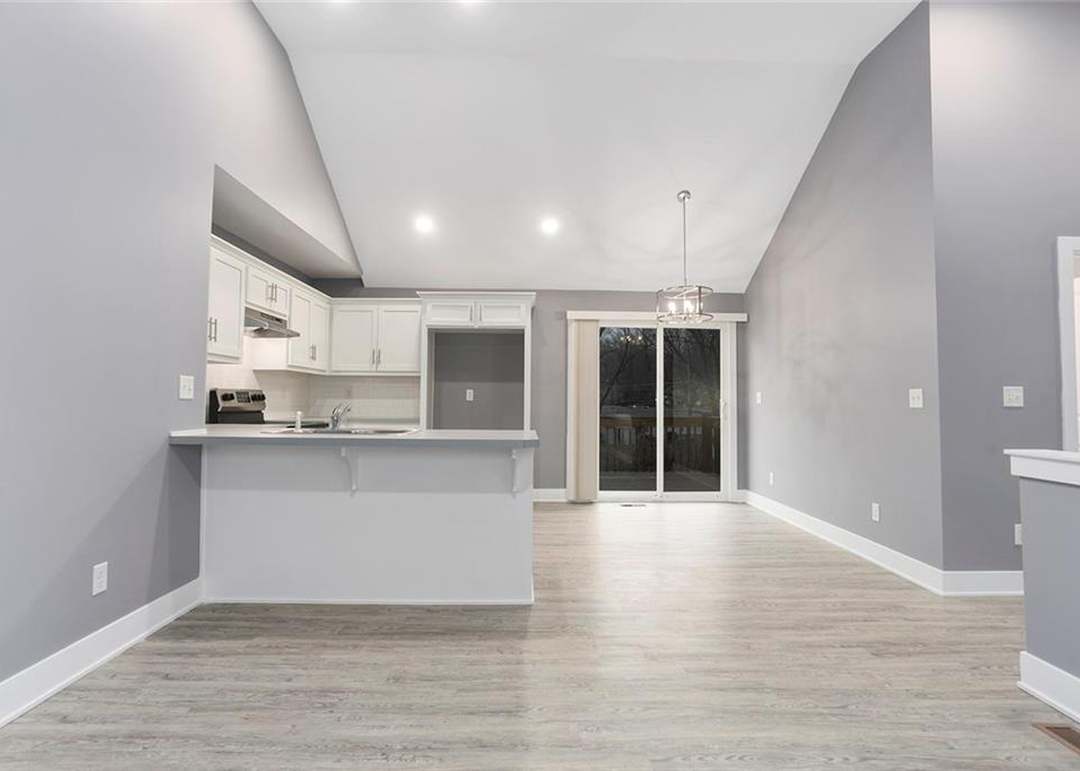 8502 E 93rd Terrace — photo 10