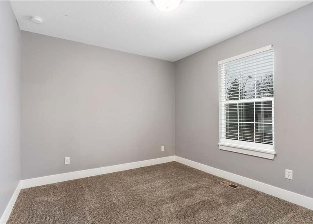 8502 E 93rd Terrace — photo 16