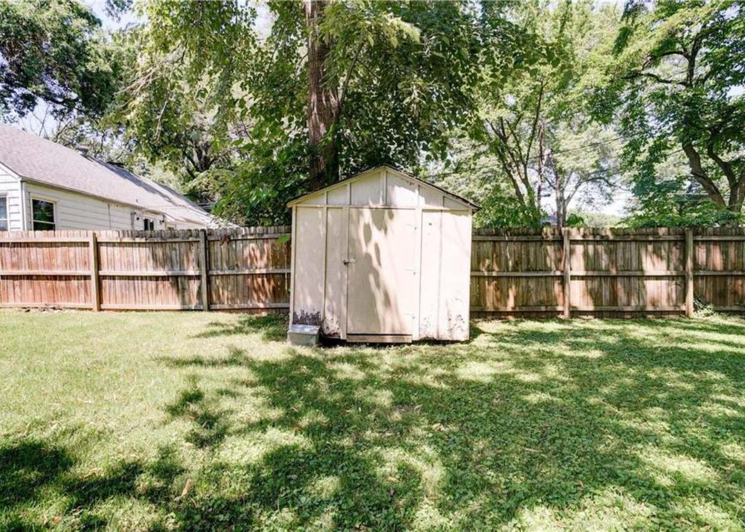 5703 Cedar Street — photo 23
