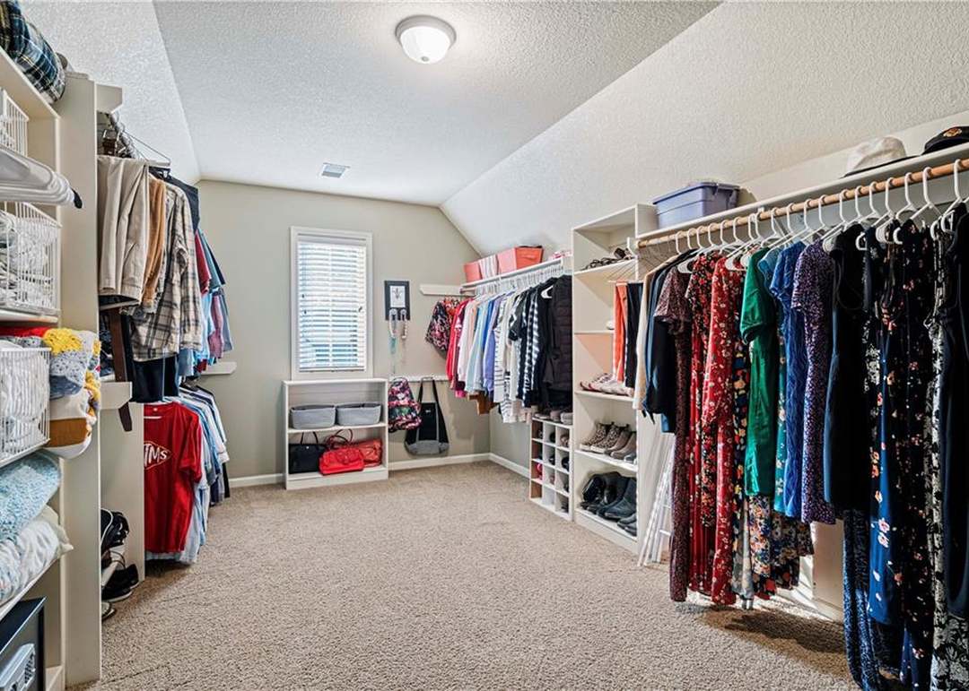 4507 Silverheel Street — photo 7