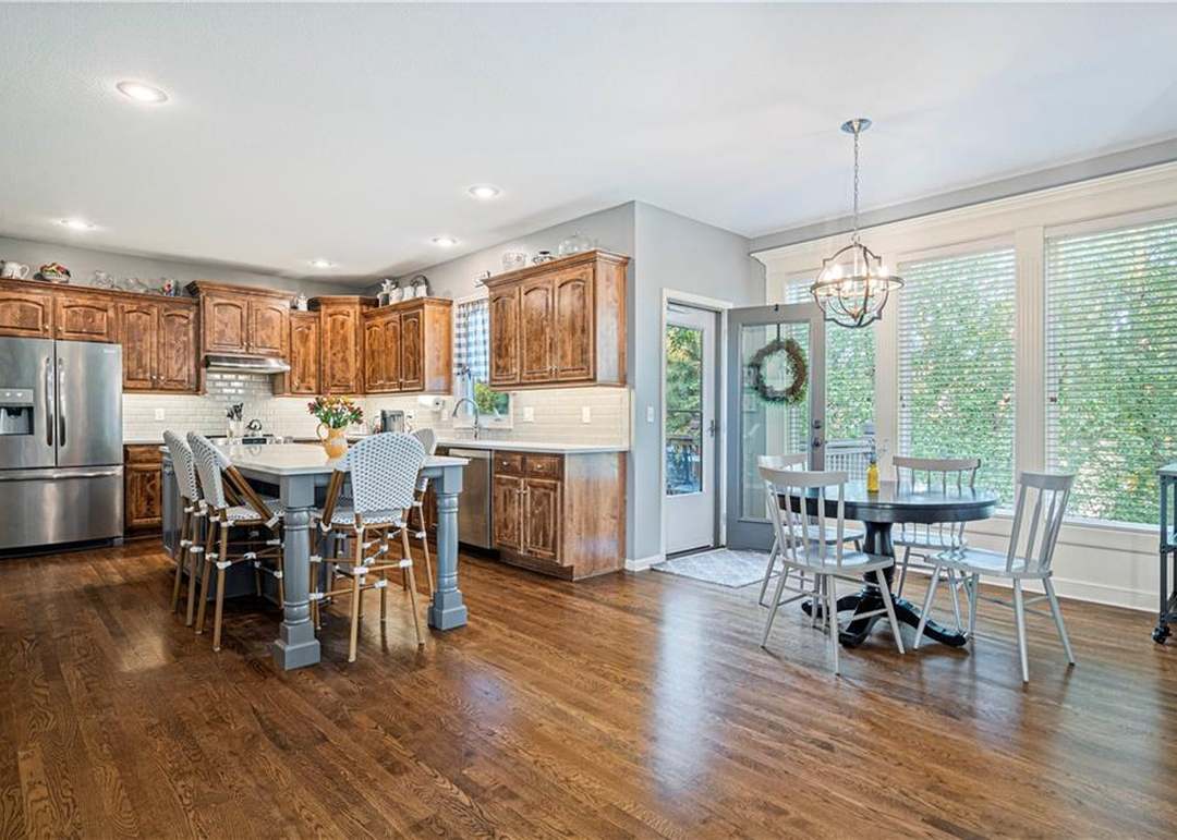 4507 Silverheel Street — photo 15