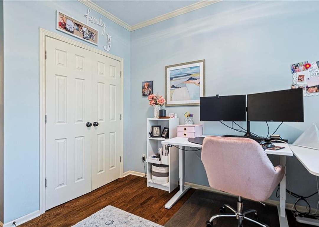 4507 Silverheel Street — photo 23