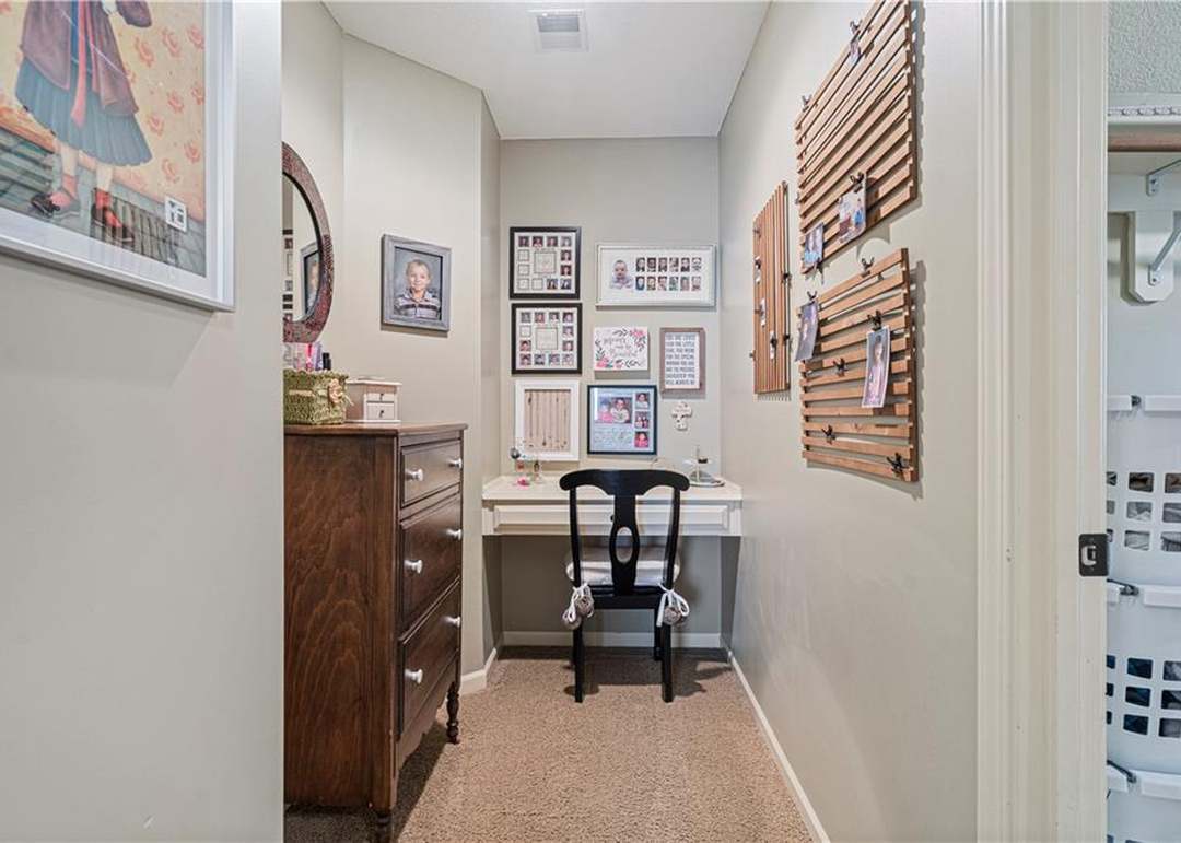 4507 Silverheel Street — photo 29