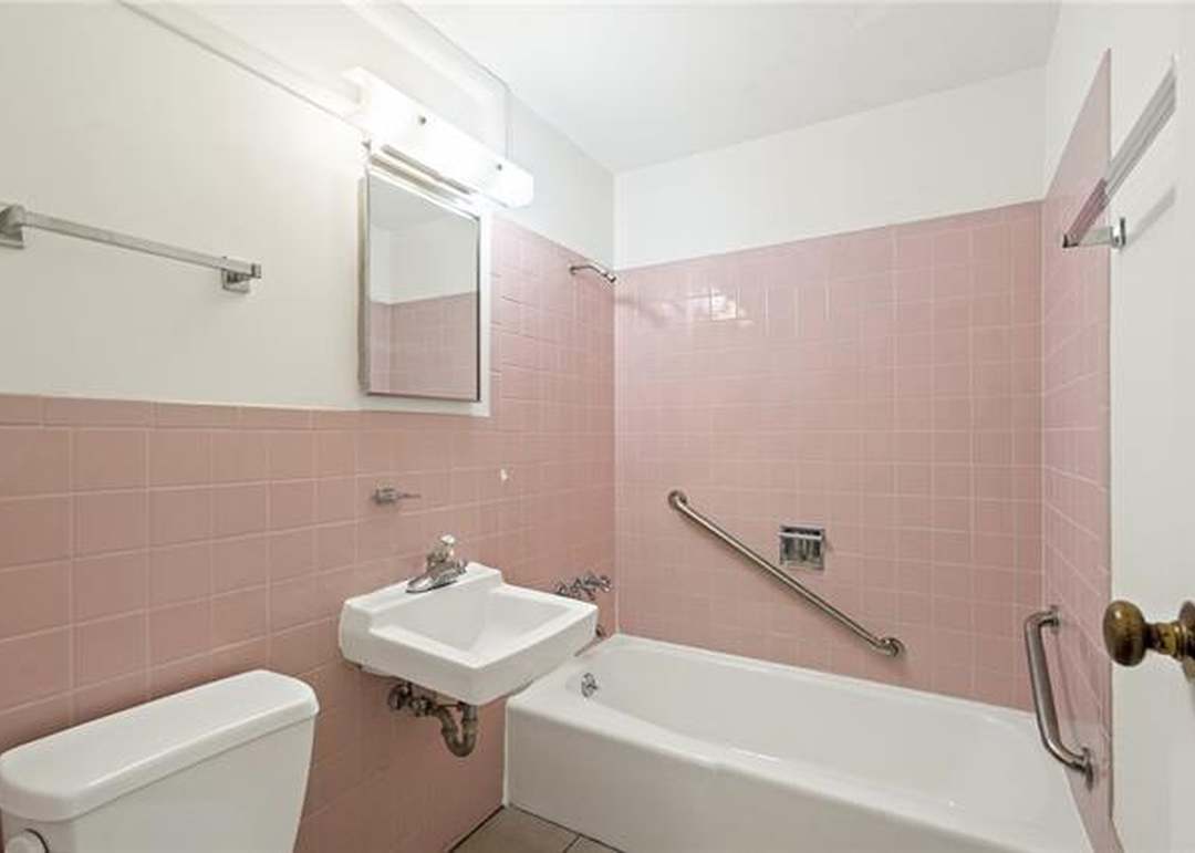 8539 Hayes Street — photo 7