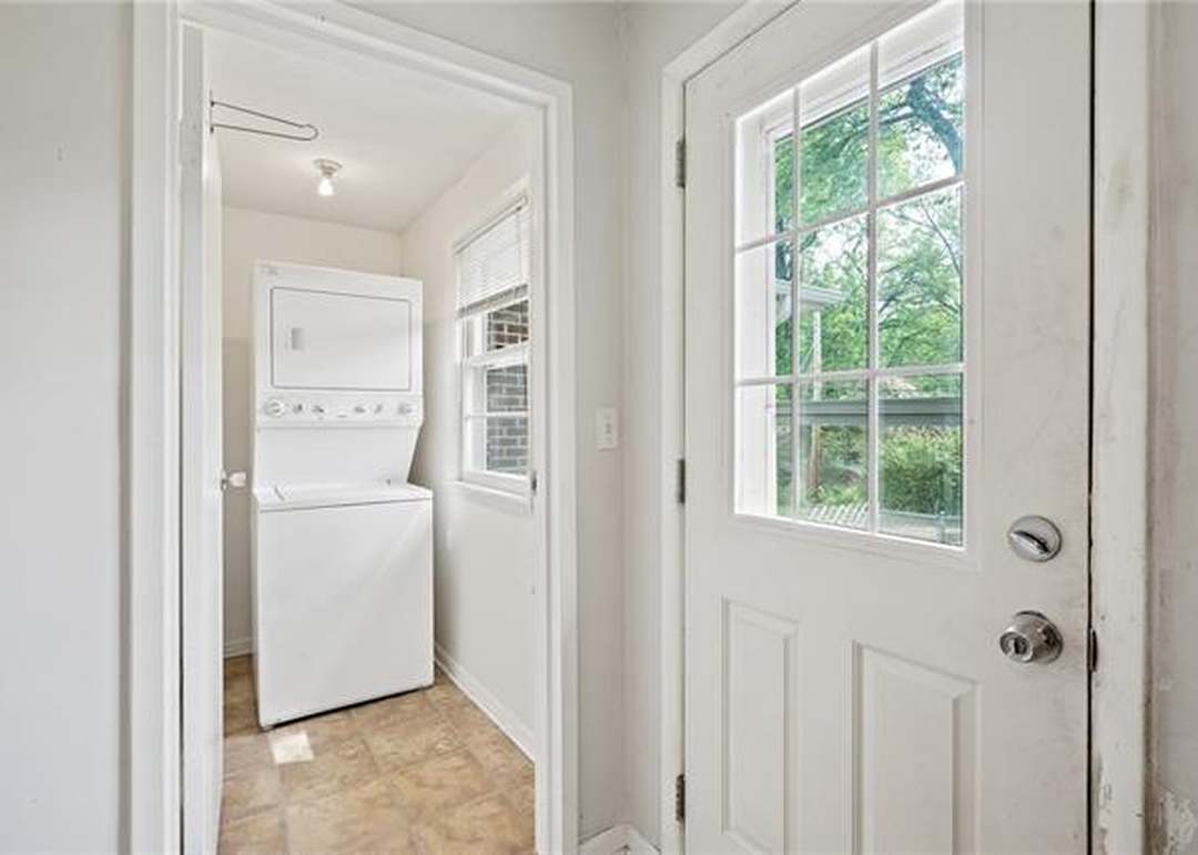 8539 Hayes Street — photo 16
