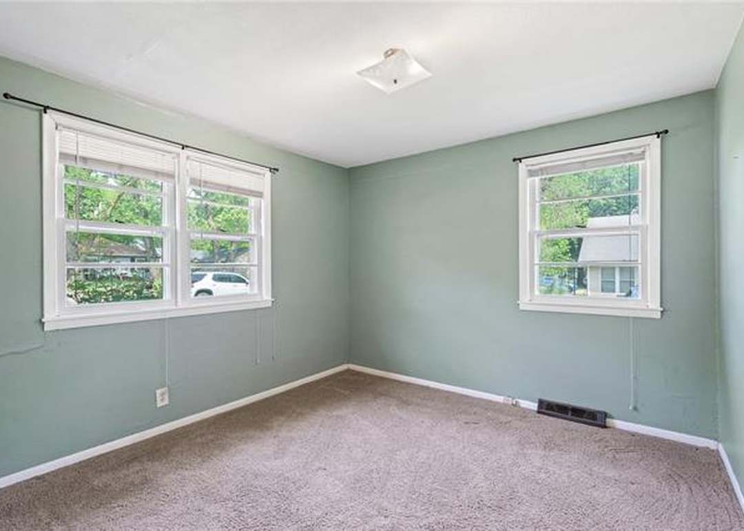 8539 Hayes Street — photo 19