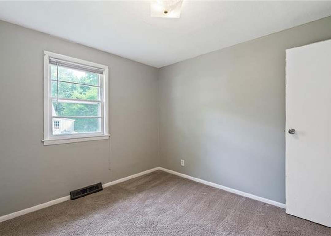 8539 Hayes Street — photo 23