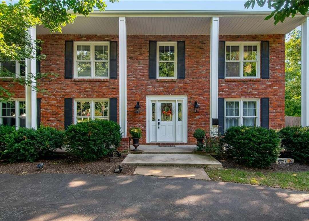 6515 WOODSON Drive — photo 8