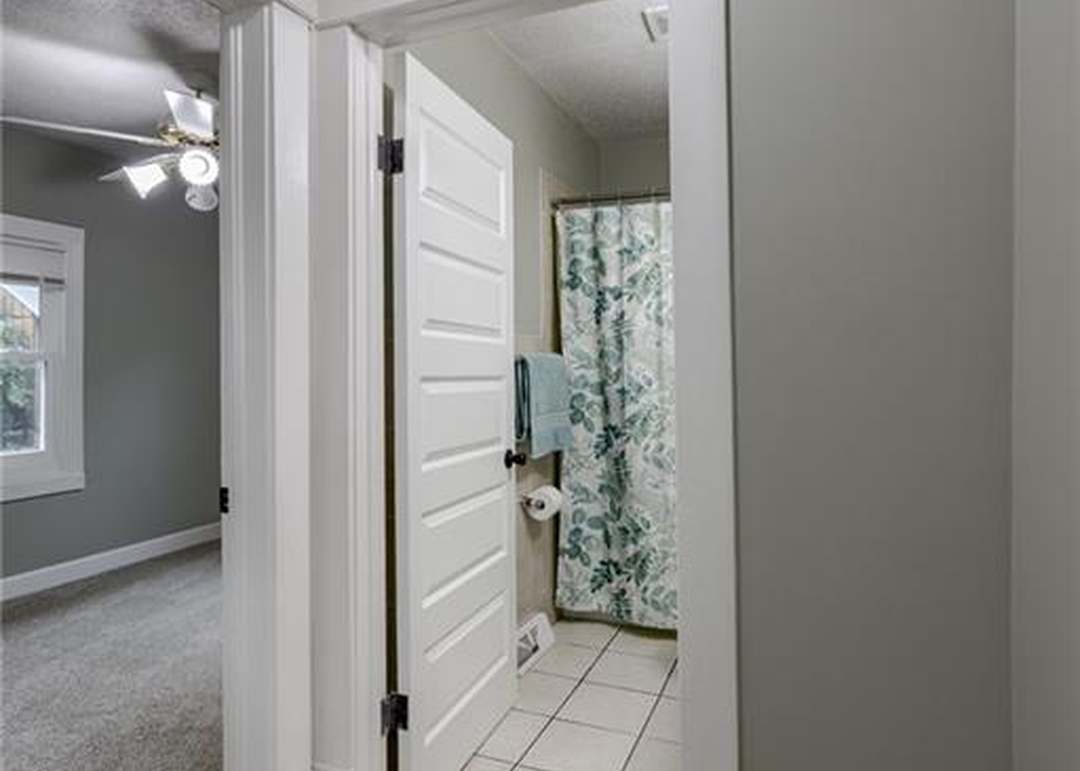1438 S 38th Street — photo 13