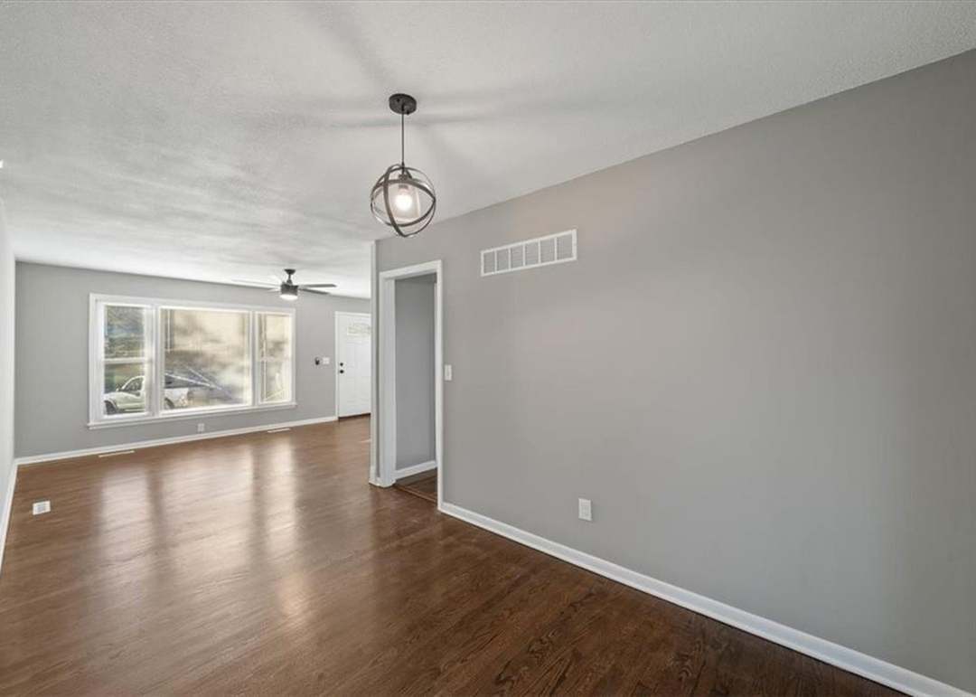 7703 Brooklyn Avenue — photo 12