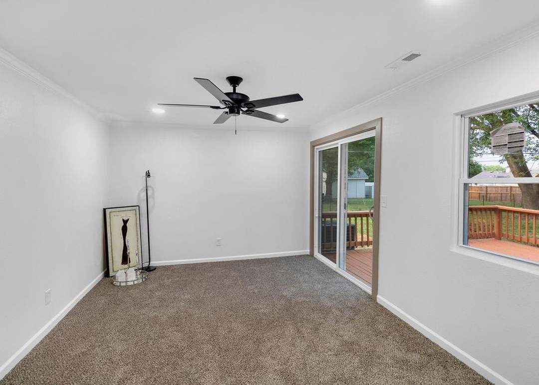 2119 S 38th Street — photo 7