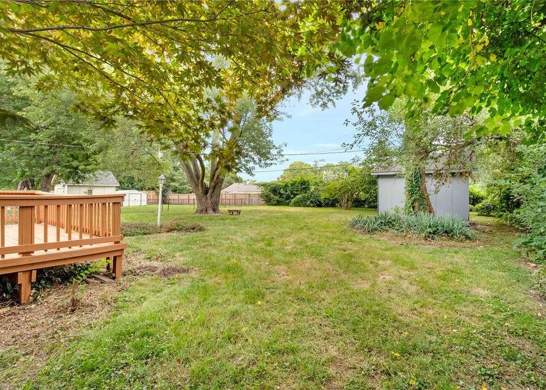 2119 S 38th Street — photo 41