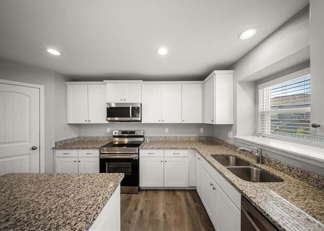 605 Poplar Court — photo 6