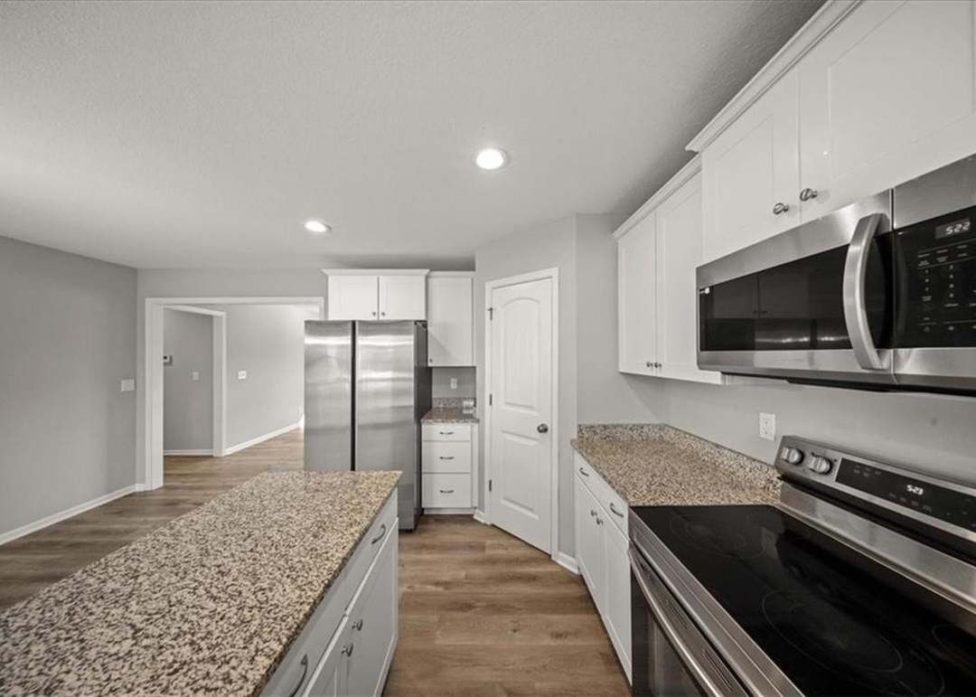 605 Poplar Court — photo 11