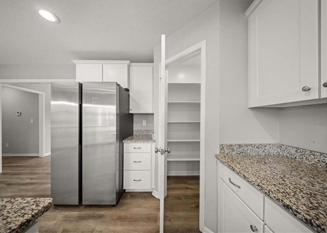 605 Poplar Court — photo 12