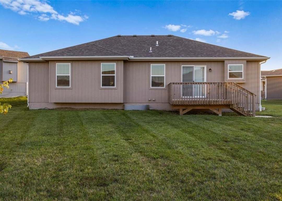 605 Poplar Court — photo 28
