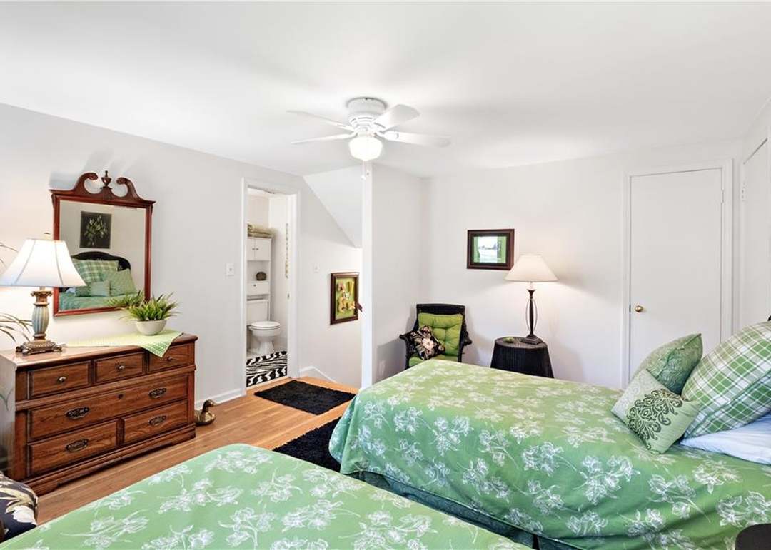 8908 Outlook Drive — photo 31