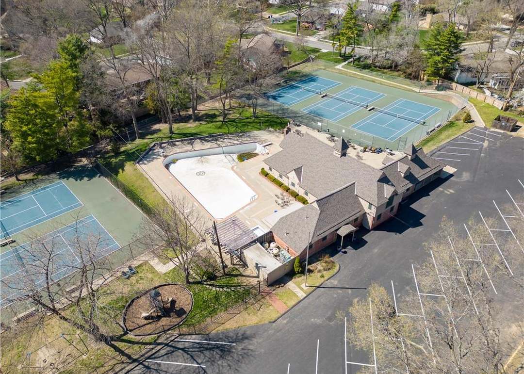 8908 Outlook Drive — photo 43