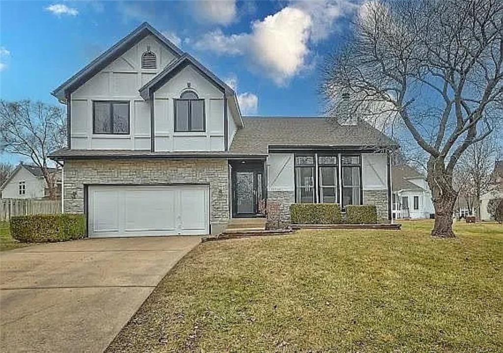 13836 W 110th Street — photo 1